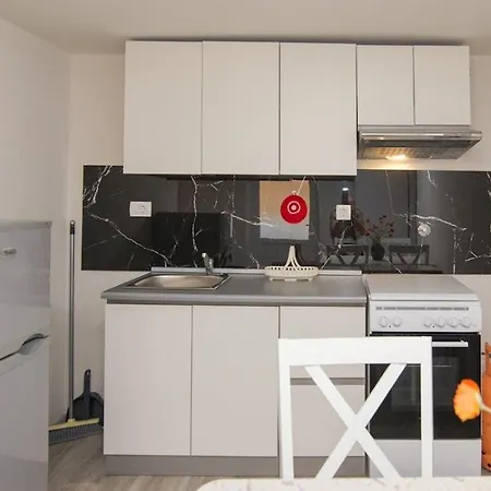 By Dinka ゲストハウス